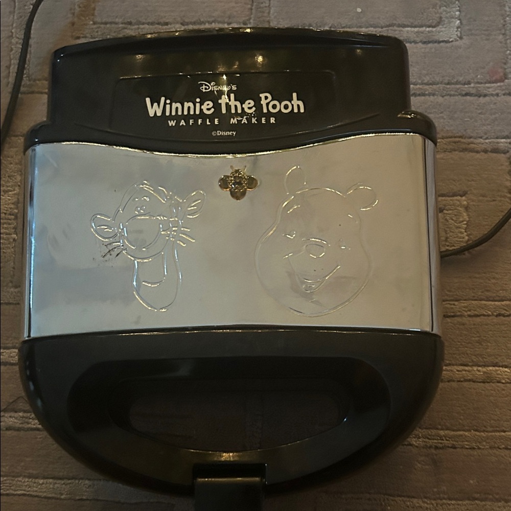 Disney Winnie the Pooh Silver and Black Waffle Maker
